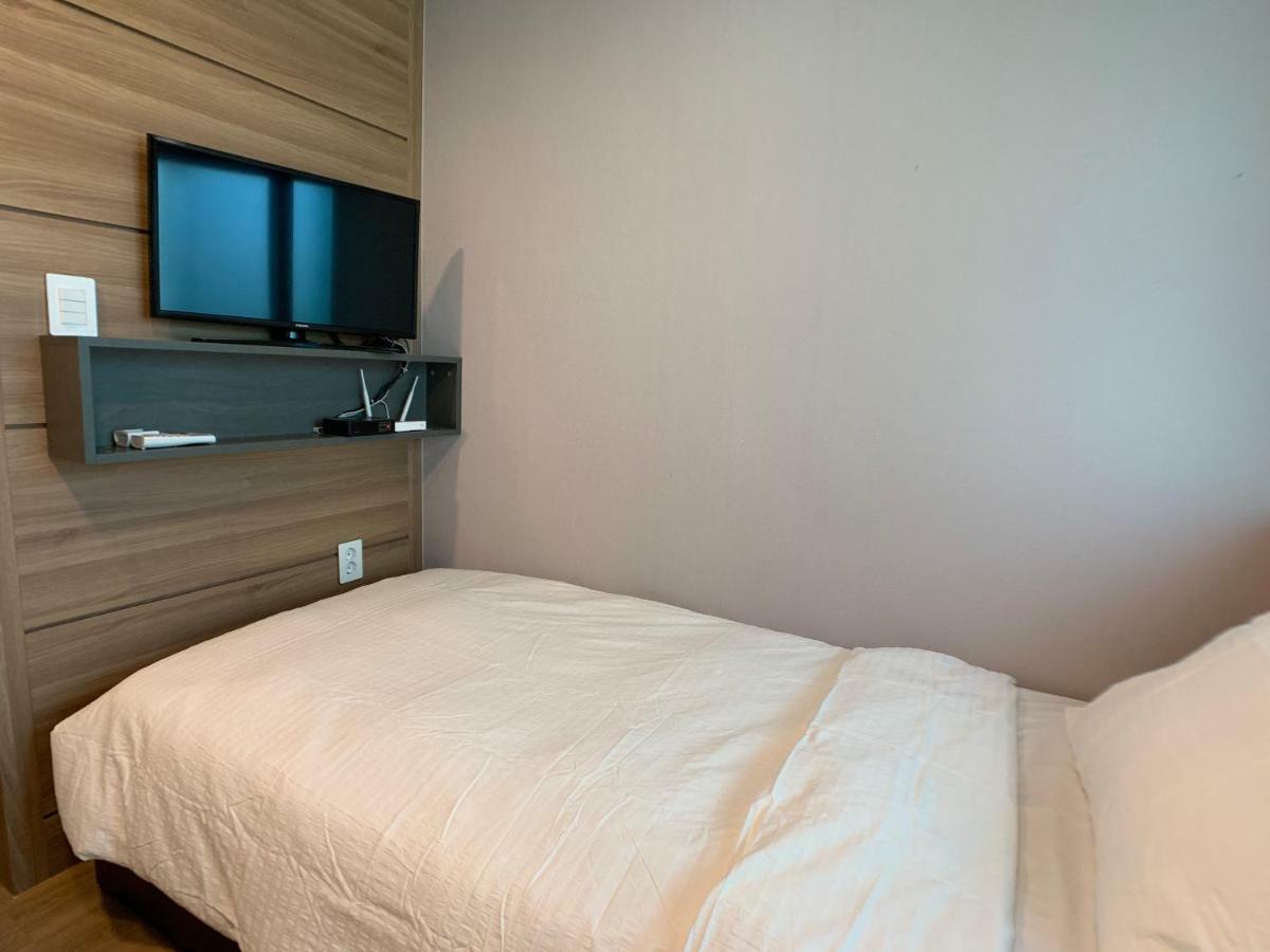 J-Honor Guesthouse Seoul Exterior photo