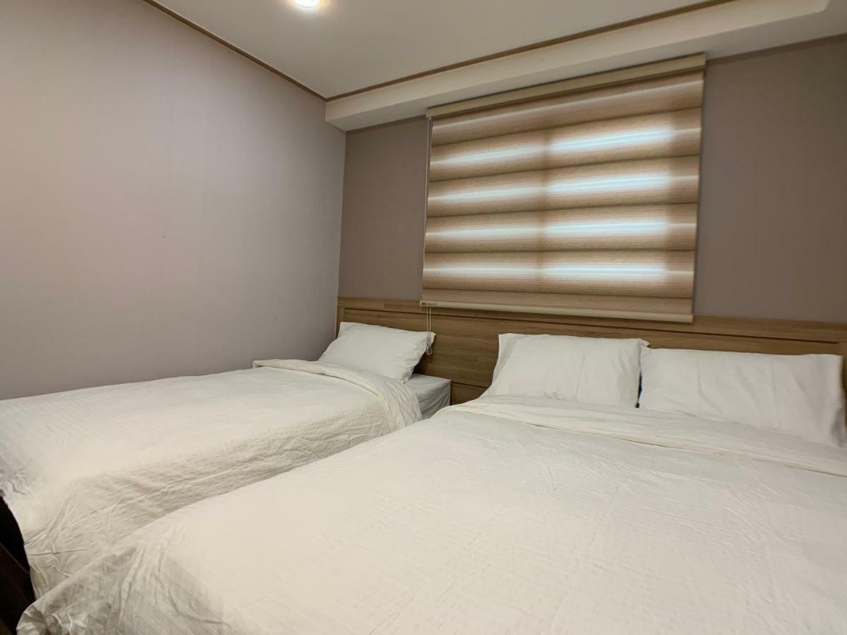 J-Honor Guesthouse Seoul Exterior photo